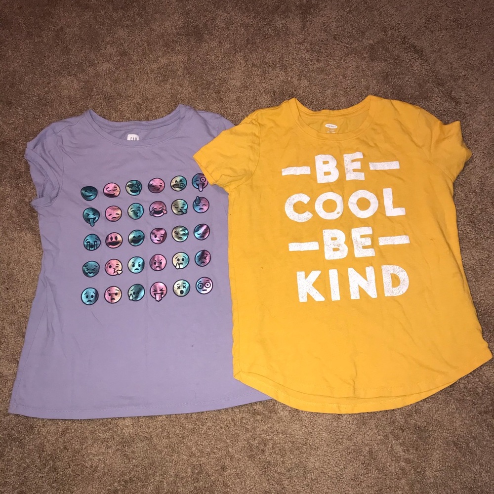 Lot of 2 Gap Kids Graphic Tees